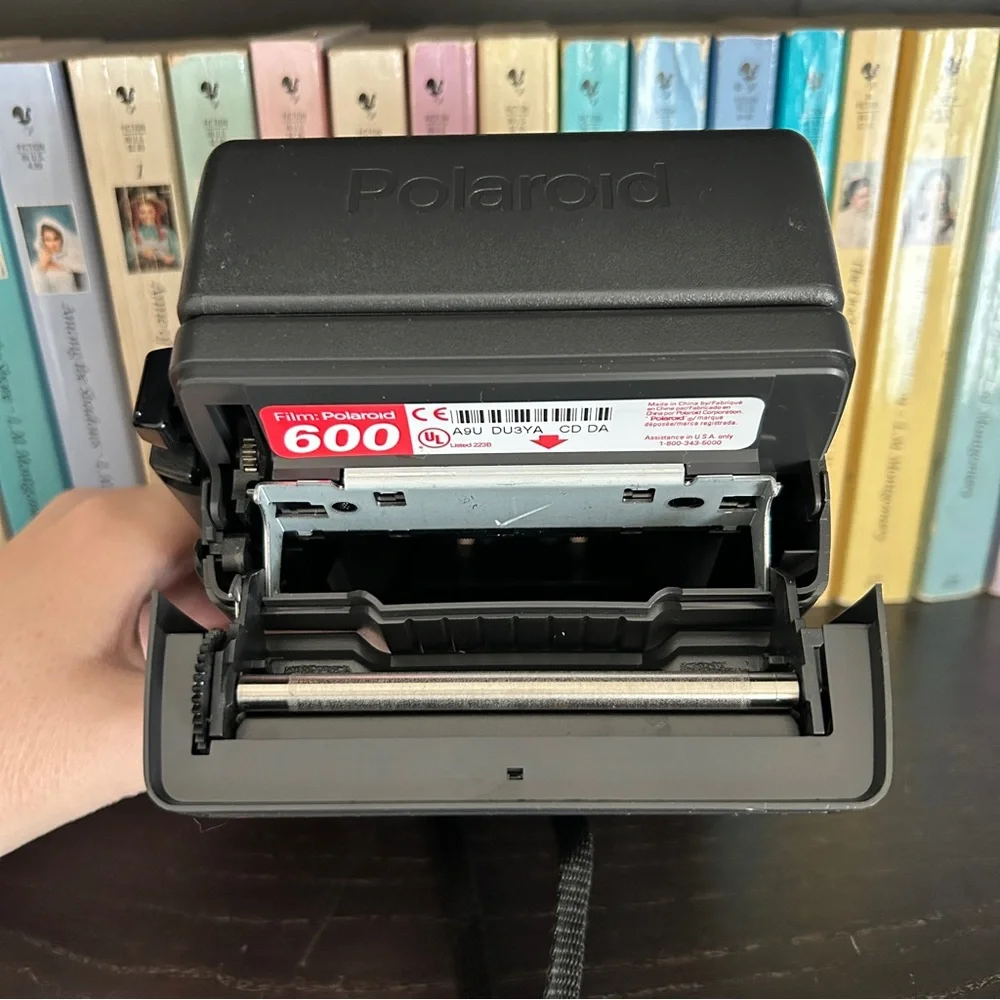 Polaroid OneStep Instant Camera - Black - Tested